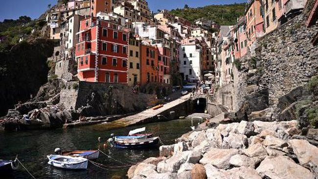 Desa-Desa Italia Menawarkan Properti Super Murah Hanya 1 Euro italy tourism