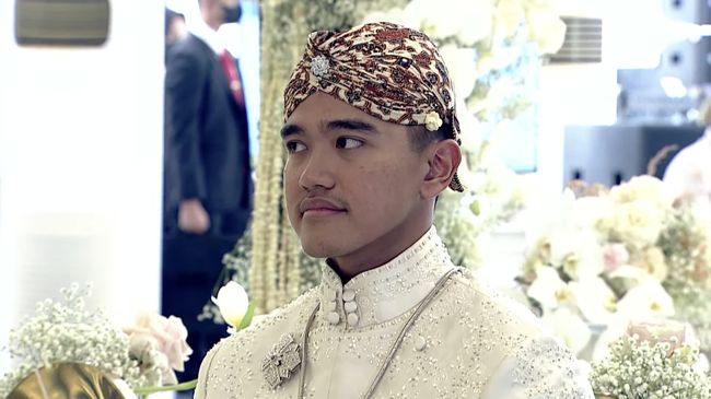 Menggebrak Politik, Kaesang Pangarep Serius Maju Calon Walikota Depok prosesi akad nikah putra bungsu presiden joko widodo kaesang pangarep dengan erina gudono dari pendopo agung royal ambarrukmo hotel yogyakarta