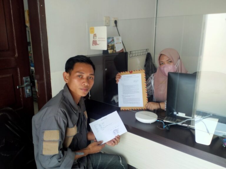 Diduga Korupsi, Kabag Humas dan Protokol dan Kabag Umum Pemda Konawe Resmi Dilaporkan ke Kejati Sultra Terkait Dugaan TIPIKOR Anggaran Belanja Makan Minum Pemda Konawe, Kabag Humas dan Protokol serta Kabag Umum Pemda Konawe Resmi di laporkan di Kejati Sultra.