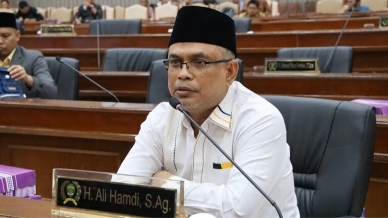Ali Hamdi Mendorong Hormati Perbedaan Pandangan Politik Pandangan Politik