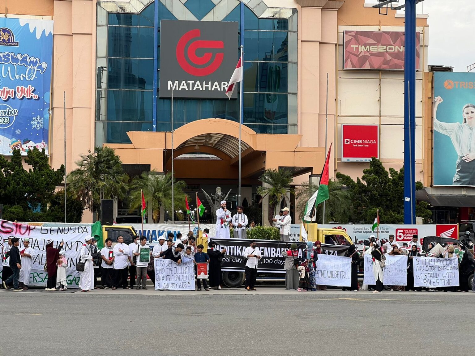 Stop Genocide on Gaza,Dunia Bersuara untuk Palestina