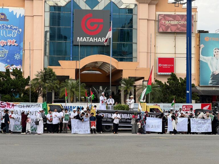 Stop Genocide on Gaza,Dunia Bersuara untuk Palestina