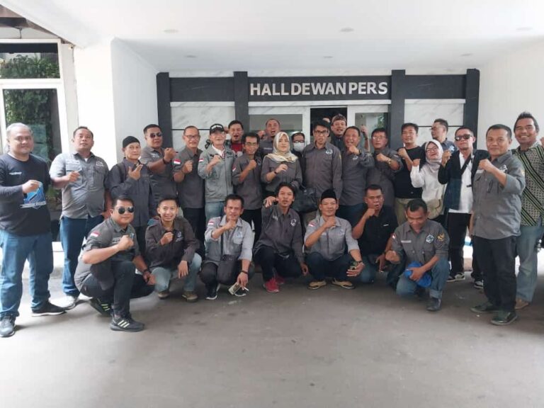 Tak Boleh Lakukan Liputan Investigasi, PJS Sambangi Gedung Dewan Pers PJS Sambangi Gedubg Dewan Pers