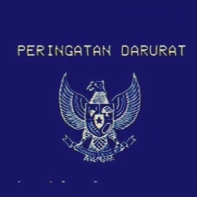 Peringatan Darurat Banjiri Medsos, MK Rancang UU Pilkada Garuda berlatar belakang biru "Peringatan Darurat".