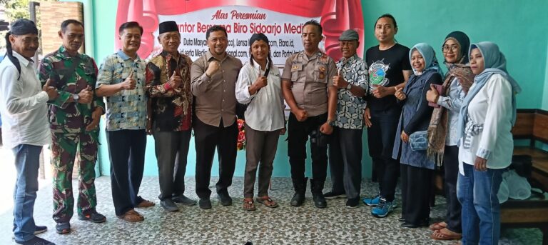 Komitmen Mewujudkan Informasi Publik yang Berkualitas Peresmian kantor bersama media biro Sidoarjo Sabtu (7/9/24)
