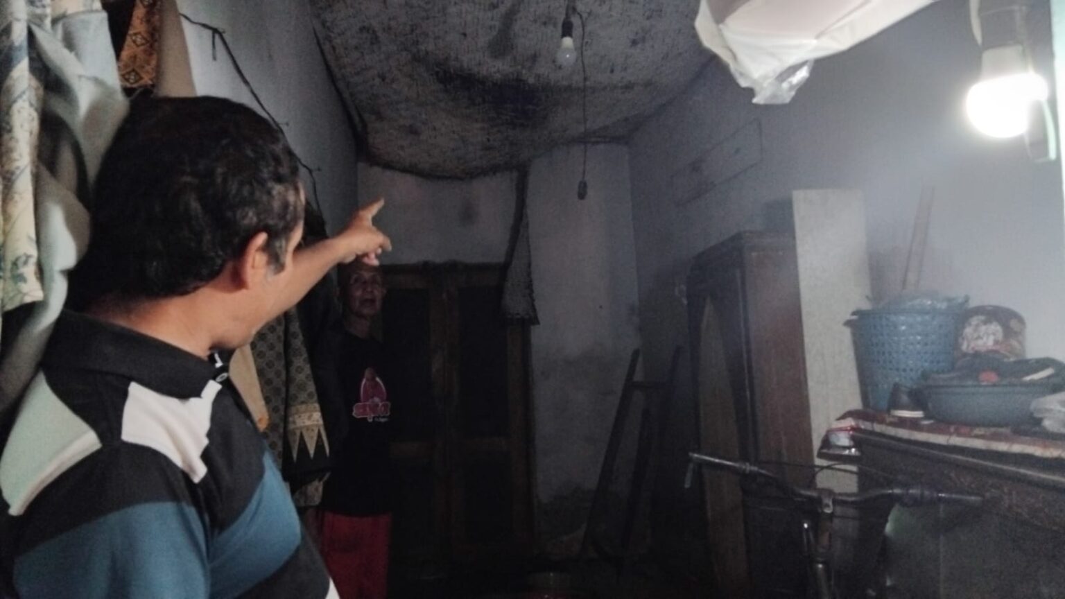 “Miris” Dua Tahun Tinggal di Rumah Tidak Layak Huni, Warga Sidoarjo Butuh Bantuan Pemerintah