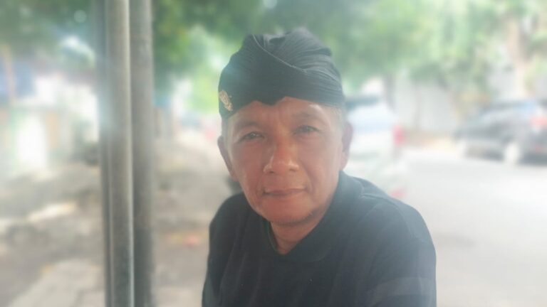 Ketua LSM AUU Hari Banteng, Siap Kawal dan Laporkan Proyek SPAM di Desa Karangbong ke APH Hariadi (Cak Hari Banteng)Ketua LSM AUU, Rabu (11/12/2024)(Foto: Dini_ Javasia.id).