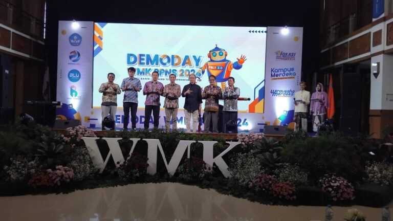 AISNESIA Luncurkan Produk Keamanan Pelabuhan, Wujud Kontribusi Teknologi untuk Bangsa Suasana demoday Wirausaha Mereka PPNS 2024, Selasa(10/12/2024)(Foto: Dian Pratiwi_Javasia.id).