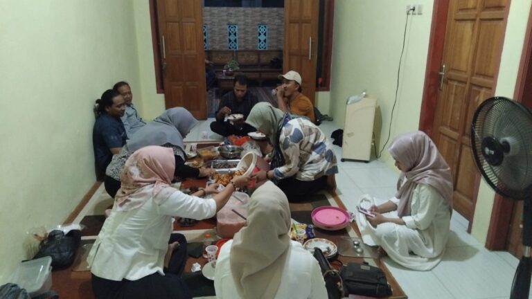 Jurnalis Sidoarjo Bukber & Siapkan Bakti Sosial Ramadan Buka Puasa Wartawan Sidoarjo