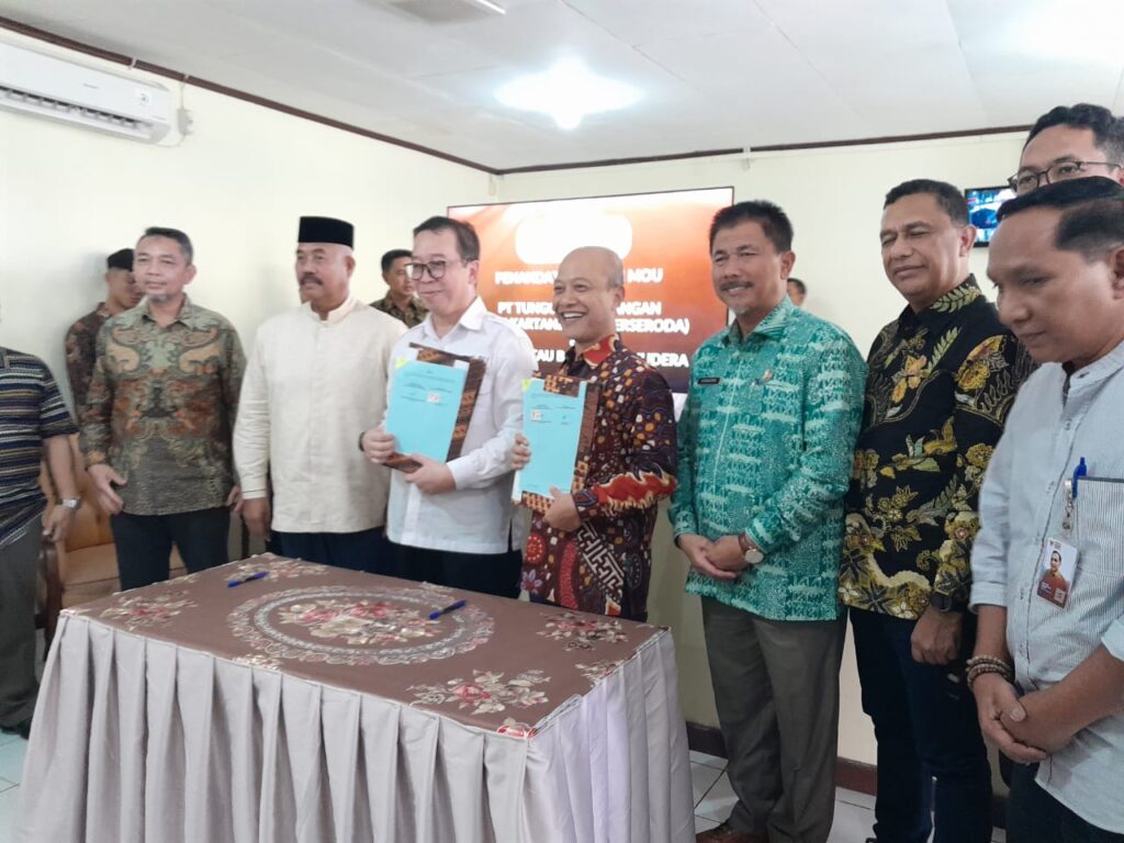 Hadiri MoU Perseroda dan Krakatau Bandar Samudera, Bupati Kukar: Bisnis Maritim Tambah PAD PT Tunggang Parangan