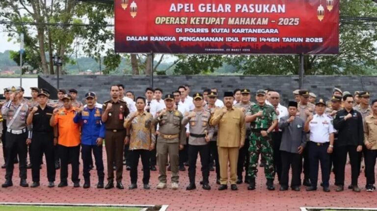 Apel Operasi Ketupat Mahakam: Kukar Siap Amankan Lebaran 2025 Bupati Kukar Edi Damansyah