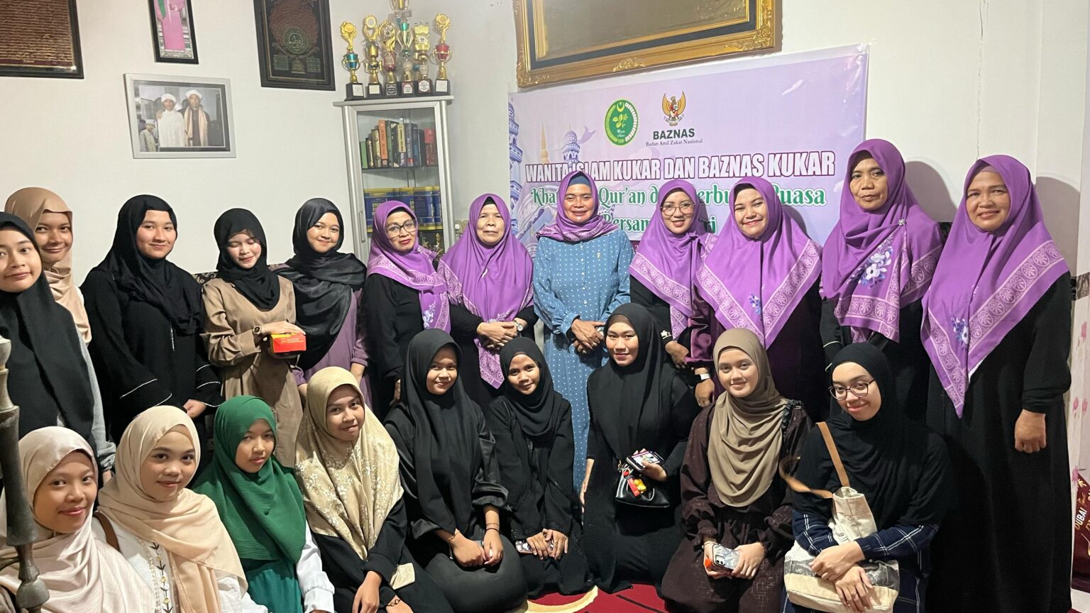 Hamdiah Apresiasi Kiprah Wanita Islam Kukar Bantu Warga anggota DPRD Kukar, Hamdiah Z