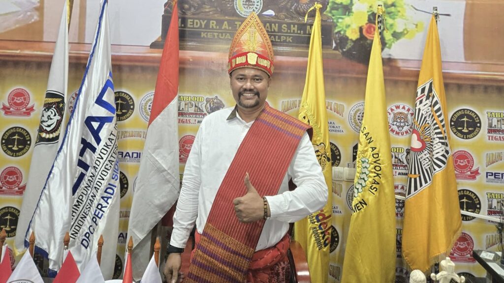 Kasus Penahanan Ijazah Pegawai di Surabaya Disorot AASR Ketua AASR H. Edy Rudyanto, S.H.(H.Etar)(Foto: Dini).