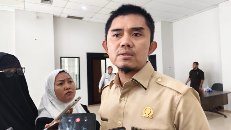 Wakil Ketua Komisi IV, dr. Andi Satya Adi Saputra usai RDP di Gedung E DPRD Kaltim, Selasa (29/4/2025) (Lut/Javasia.id)