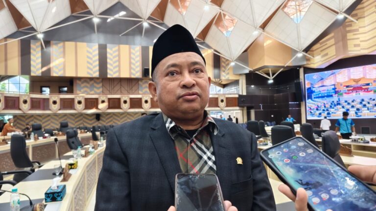 Revitalisasi Pasar Klandasan Disorot DPRD Kaltim, La Ode Nasir Tekankan Perlindungan Pedagang La Ode Nasir, Anggota Komisi I DPRD Kalimantan Timur