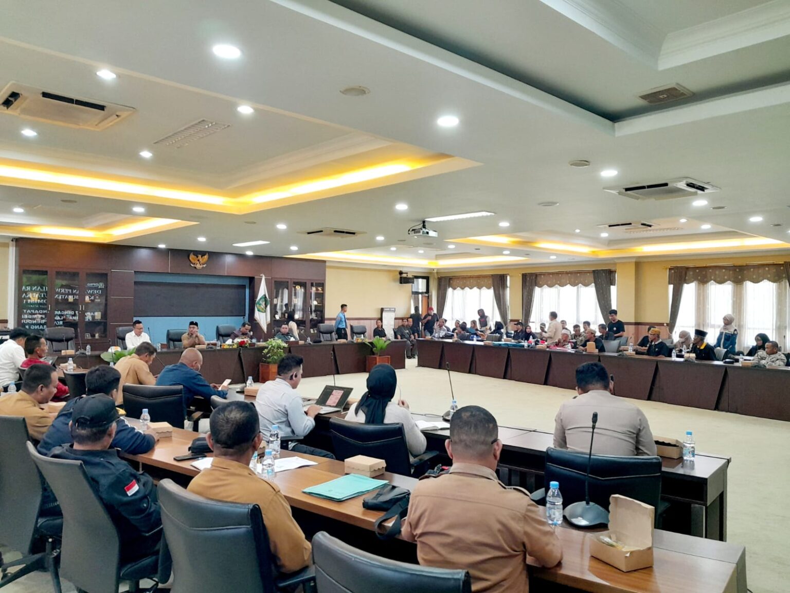 Warga Sebuntal Desak DPRD Kukar, Minta Ganti Rugi Lahan Dibayar 102 Warga Sebuntal, Kecamatan Muarangkayu