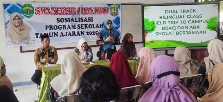 SMAN 1 Loa Kulu Mulai Terapkan Billingual Class Menuju Generasi Emas Suasana Sosialisasi kelas bilingual pertama di tahun ajaran 2025/2026 SMAN 1 Loa Kulu Kukar