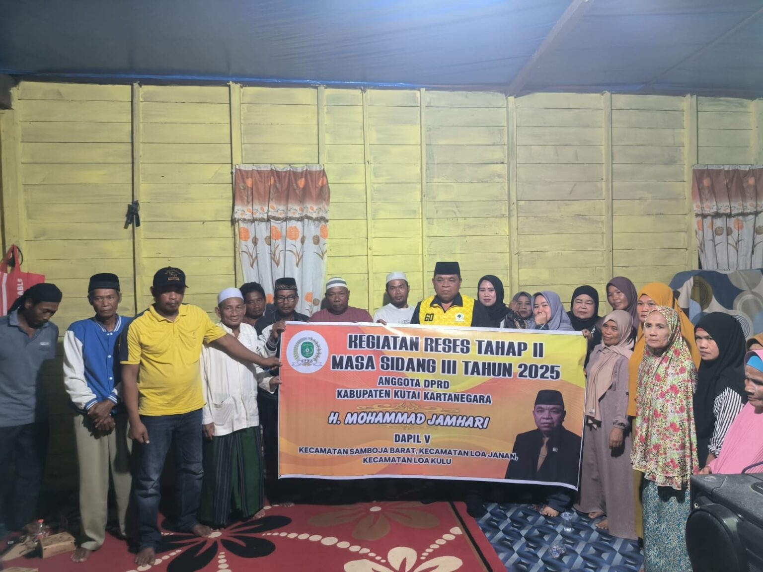 Warga Loa Kulu Minta Perbaikan Infrastruktur Hingga Pertanian, HM Jamhari Siap Perjuangkan Anggota Komisi I DPRD Kutai Kartanegara, H.M. Jamhari (HMJ) gelar Reses tahap II masa sidang III di Kecamatan Loa Kulu Kutai Kartanegara, Kamis (7/8/2025).
