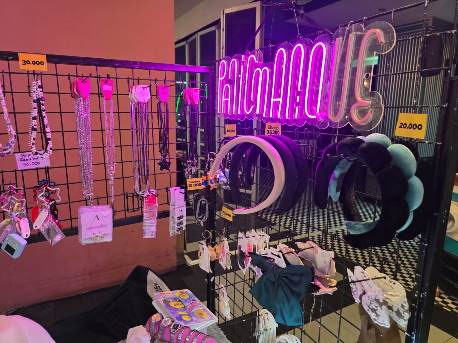 ARTOTEL TS Suites Hidupkan Surabaya Lewat Pasar Malam Kolaboratif