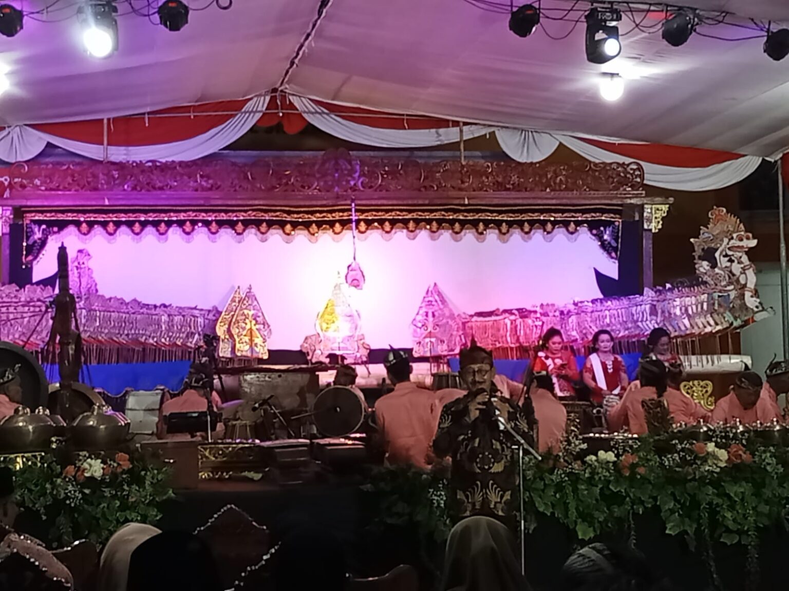Pagelaran Wayang Rangkah Kidul Sarat Pesan Iman dan Budaya