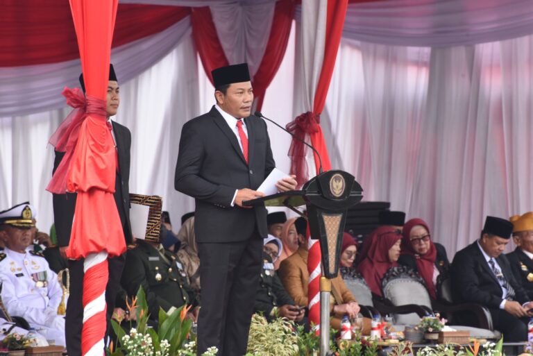 Sidoarjo Peringati Hari Pahlawan, Subandi: Saatnya Kita Bergerak dan Berdampak Pemkab Sidoarjo gelar upacara peringatan Hari Pahlawan di MPP,Senin (10/11/25)