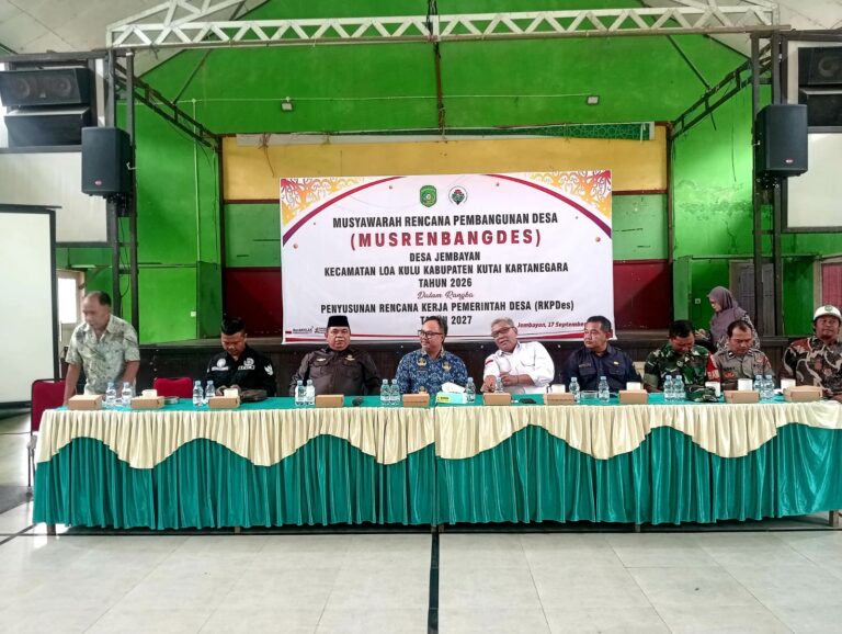 Jamhari Minta Perusahaan Jembayan Aktif Jemput Aspirasi Suasana Musyawarah Rencana Pembangunan Desa (Musrenbangdes) Desa Jembayan, Kecamatan Loa Kulu, Kabupaten Kutai Kartanegara, Kamis (17/9/2026).