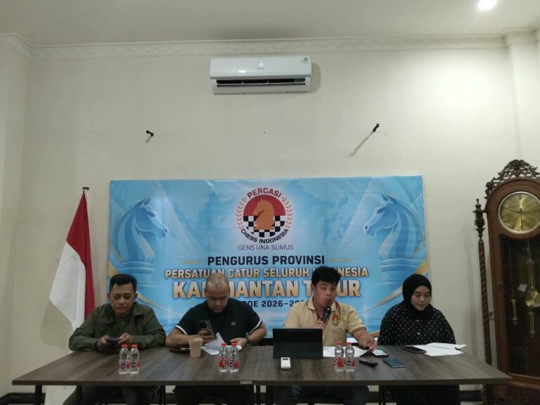 Suasana rapat Pengurus Provinsi Percasi Kalimantan Timur membahas persiapan Porprov dan Kejurnas serta konsolidasi organisasi di Sekretariat Percasi Kaltim, Jalan Wahid Hasyim 2, Samarinda, Minggu (20/9/2026).
