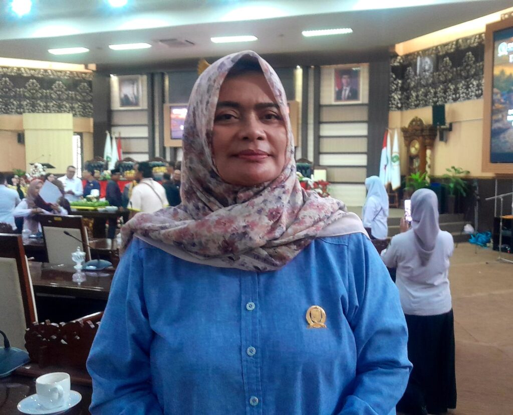 Anggota DPRD Kutai Kartanegara (Kukar), Hamdiah Z