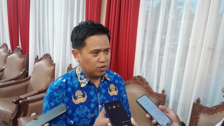 Dendy Irwan Fahriza, Kepala Dinas Transmigrasi dan Tenaga Kerja (Distransnaker) Kabupaten Kutai Kartanegara