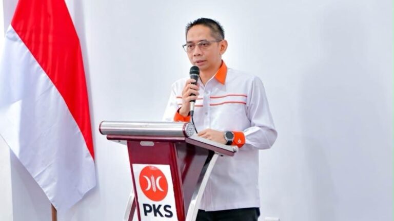 Fraksi PKS Kaltim Siapkan Rekomendasi Karhutla untuk Presiden Ketua Fraksi PKS DPRD Kaltim, Firnadi Ikhsan