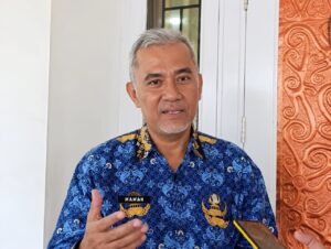 Lewat Sekolah Lansia, DP2KB Kukar Buka Ruang Berkarya bagi Lansia Kepala DP2KB Kukar, Maman Setiawan