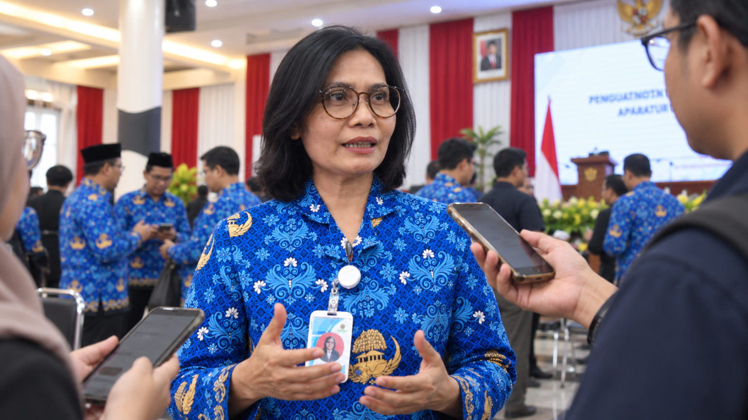 Kasus ISPA Kukar Tembus 10 Ribu, Dinkes Soroti Kabut Asap yang Belum Stabil Kepala Dinas Kesehatan Kukar, Ismi Muffidah saat diwawancarai awak media (dok.Javasia)
